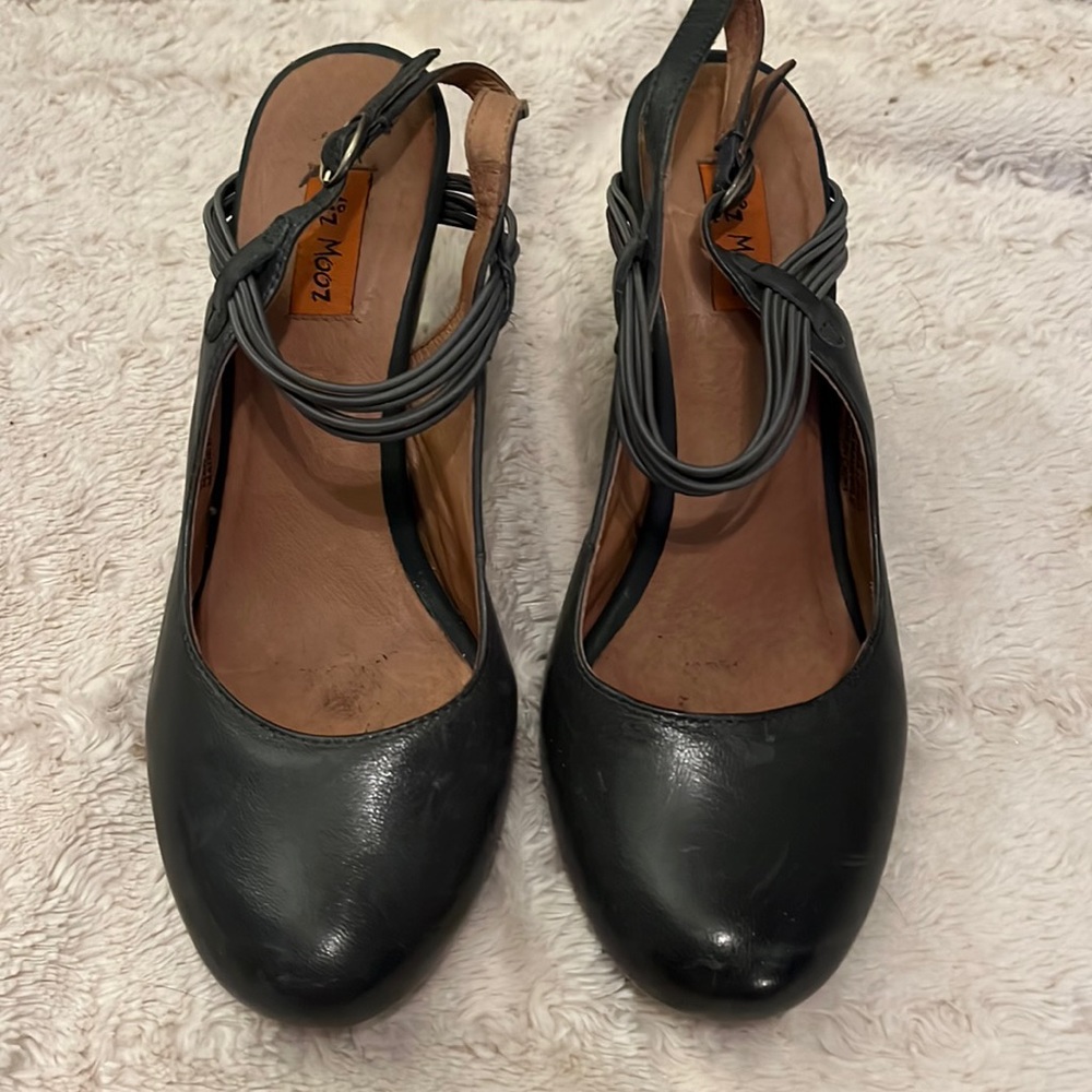 Miz mooz silva heels. Navy.
